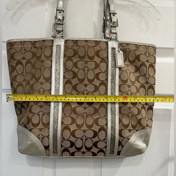 Coach Signature Khaki C Platinum Metallic Trim Beaded Gallery Tote Bag Purse - Picture 7 of 12